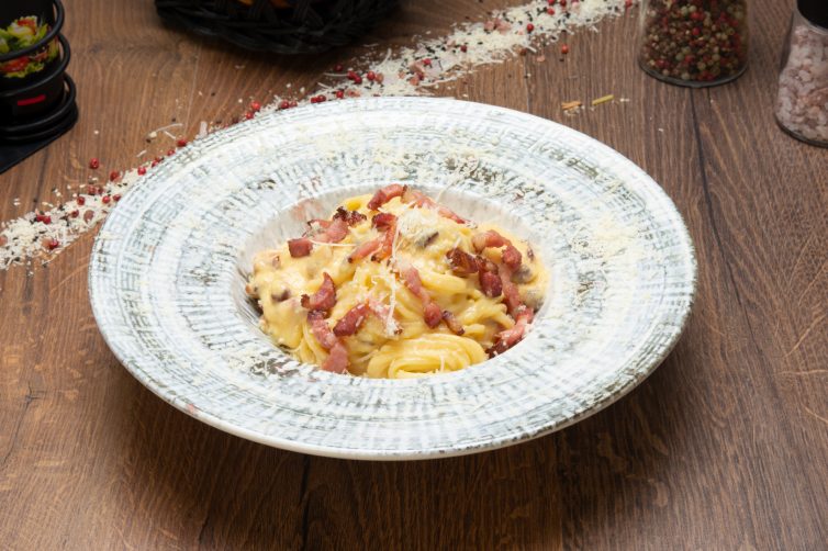 Spaghete carbonara / Spaghetti Carbonara