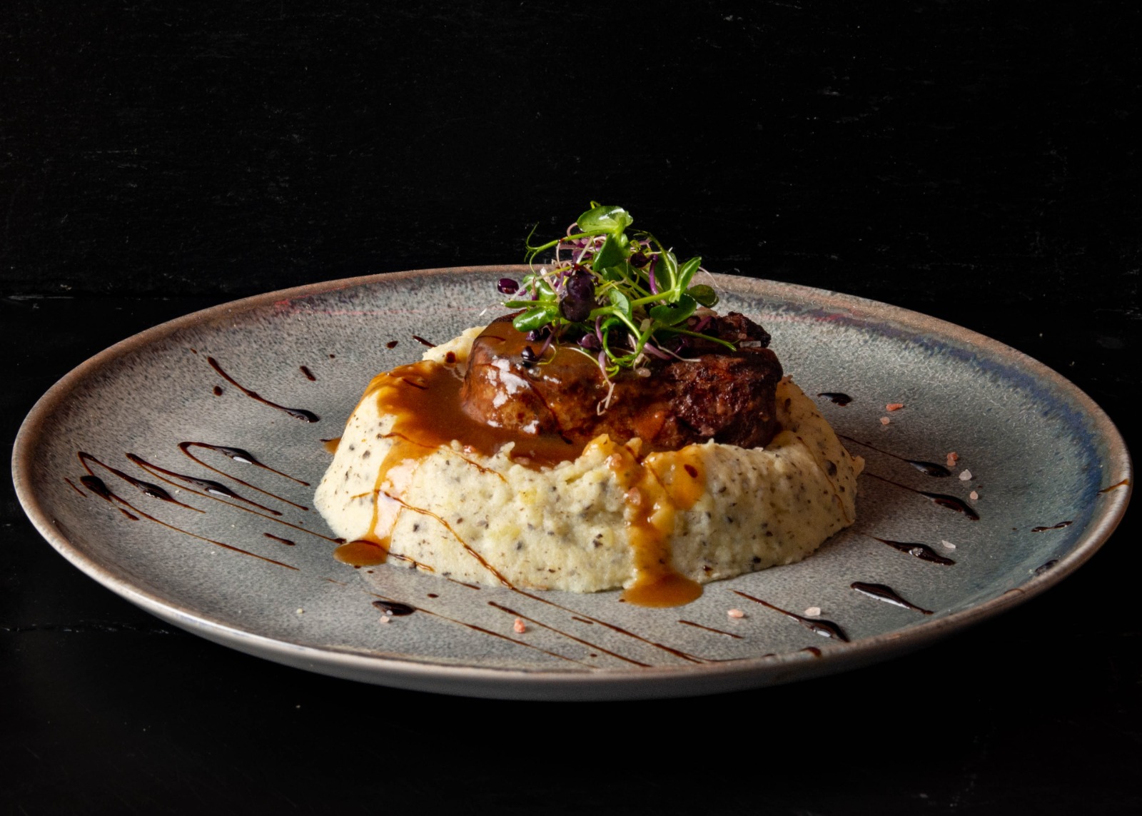 Muschi de Vita Balcanic / Balkan Beef Tenderloin